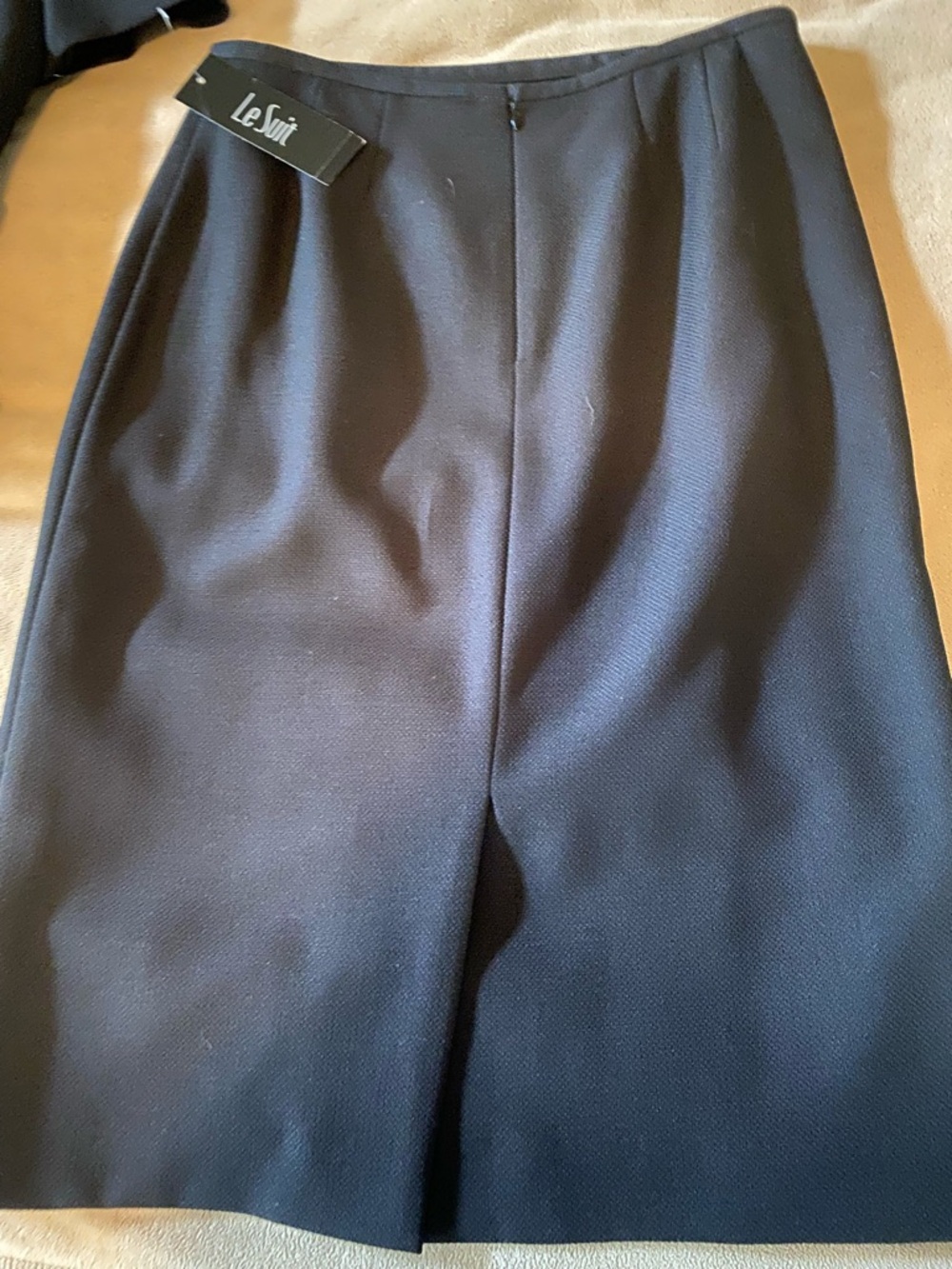 Le Suit Women's Size 6 Black Short-Sleeve Blazer with Matching Pencil Skirt - Picture 6 of 8